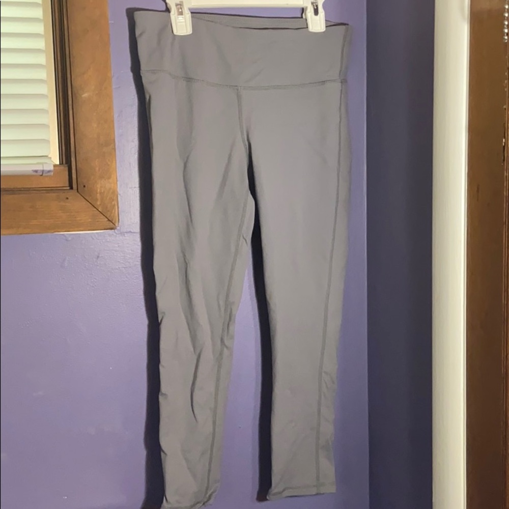Grey leggings